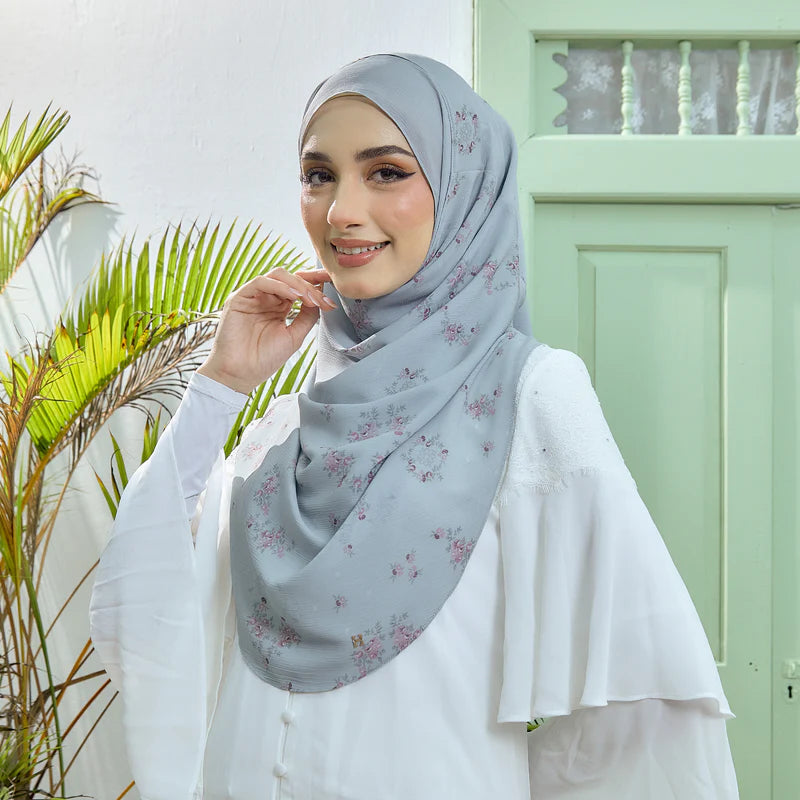 Hegira Tweely-So Rustic Charm