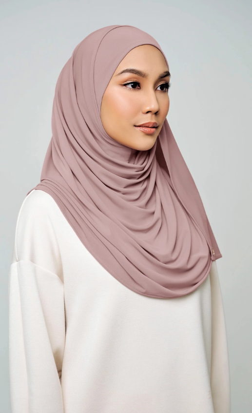 AL HUMAIRA- ELLY