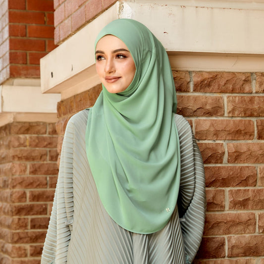 Hegira Dainty-So