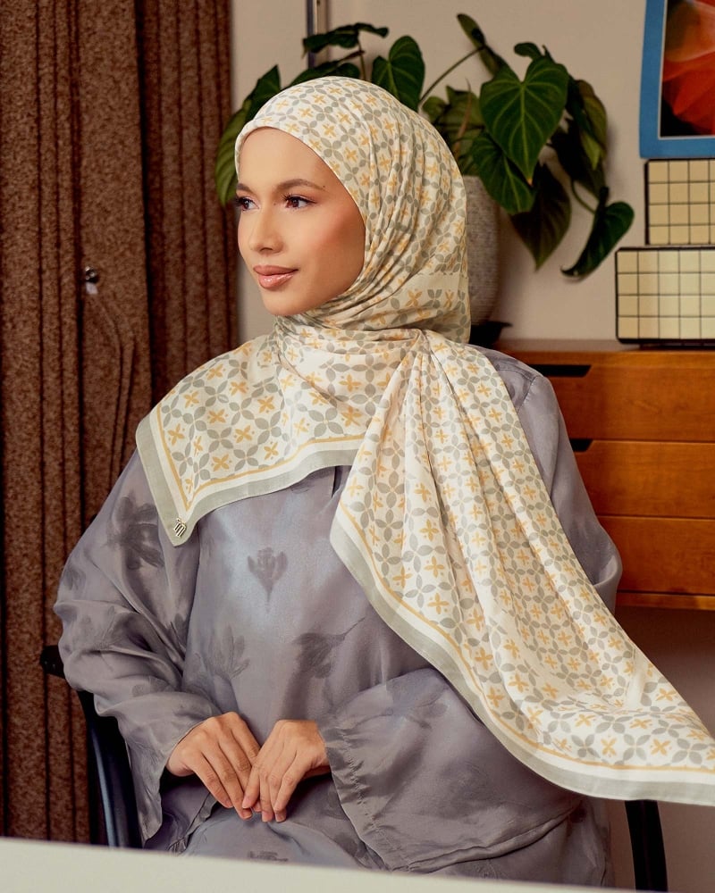 Naelofar Echo Geometric Cotton Voile Square