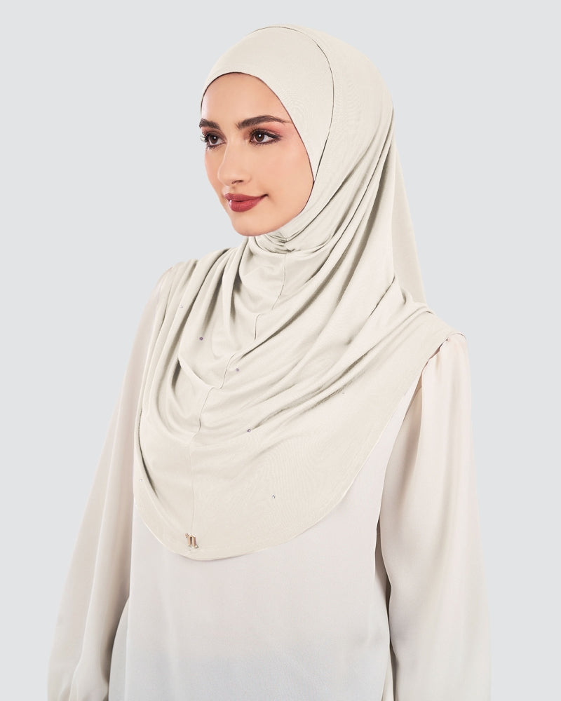 Naelofar EasyOn Sophia Crystal Instant