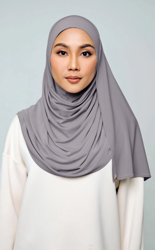 AL HUMAIRA- ELLY